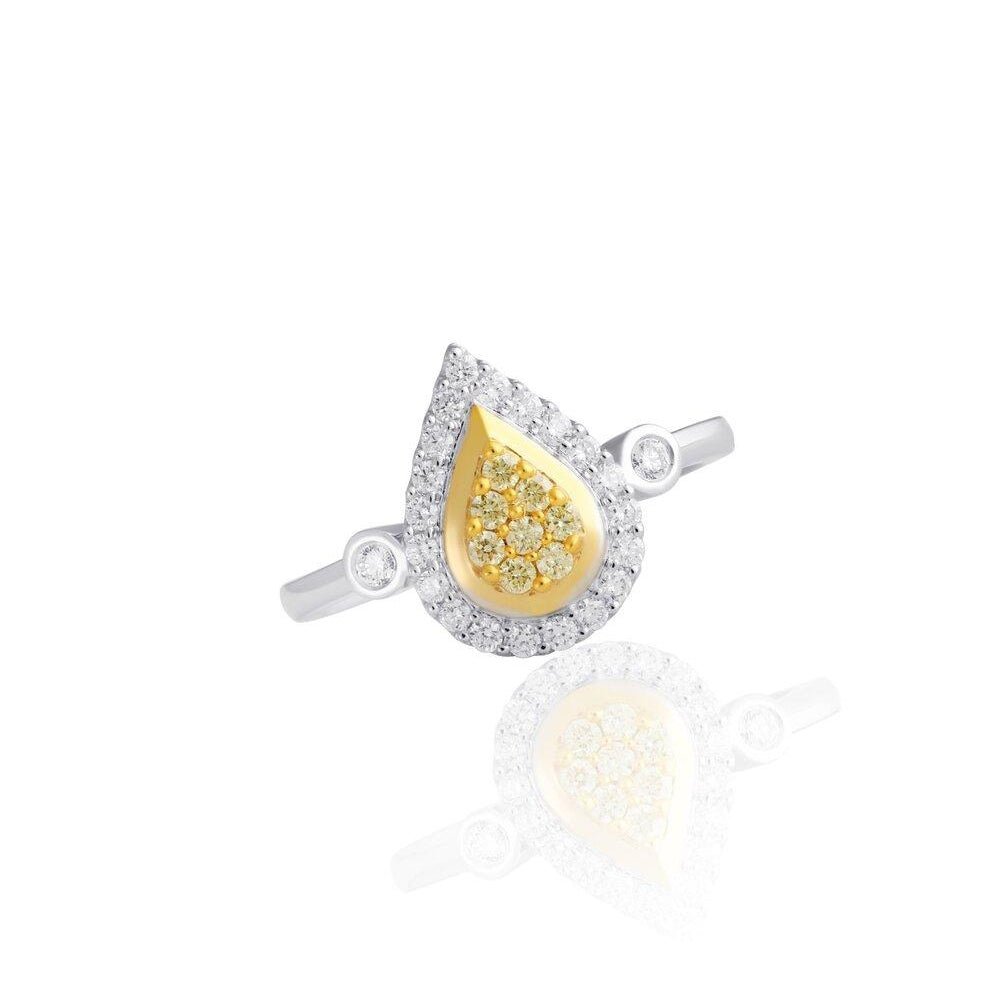 Pear Shape Diamond Ring